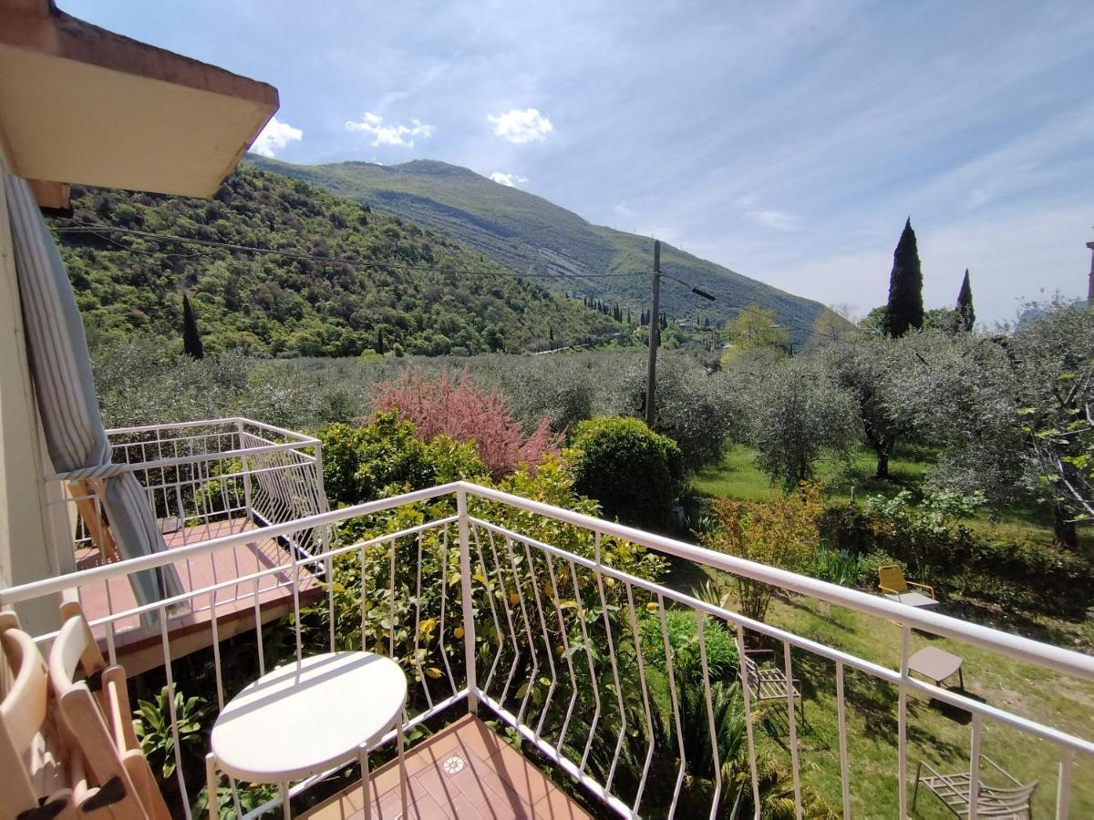 Casa Di Nin Leilighet Torbole Sul Garda Eksteriør bilde
