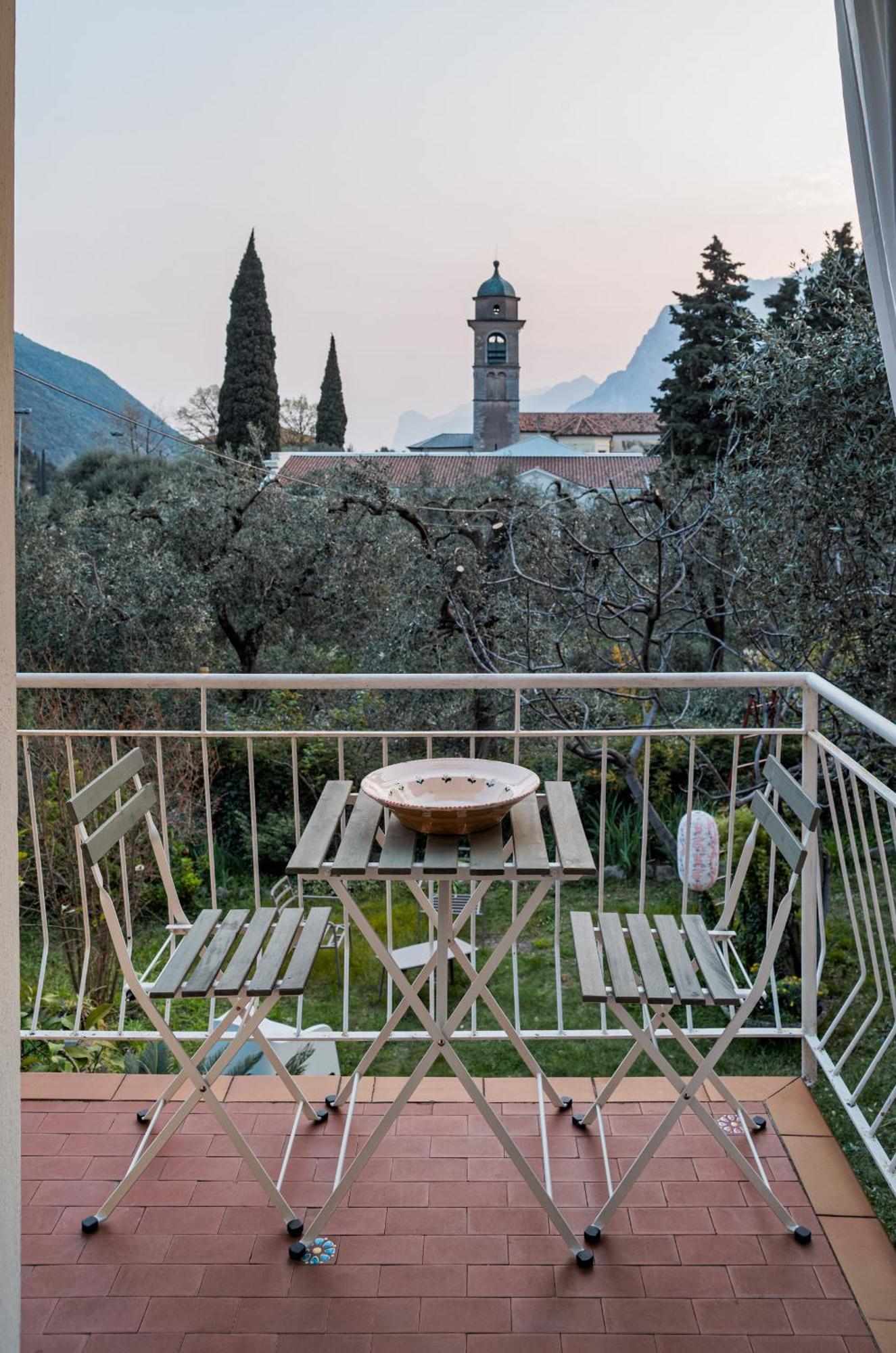 Casa Di Nin Leilighet Torbole Sul Garda Eksteriør bilde